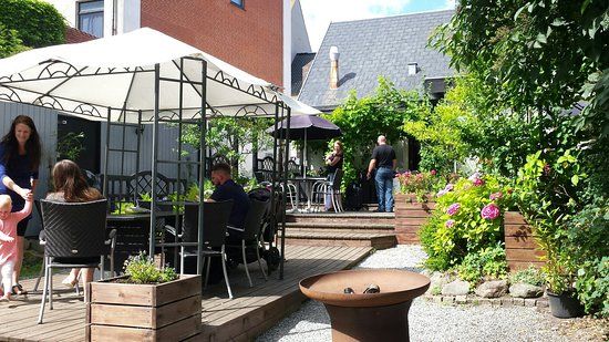 Farmors Fastfood Café